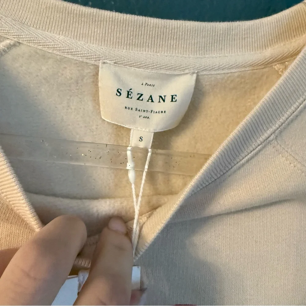 SEZANE • nwt la chamade sweatshirt - small red cream heart - Picture 5 of 6